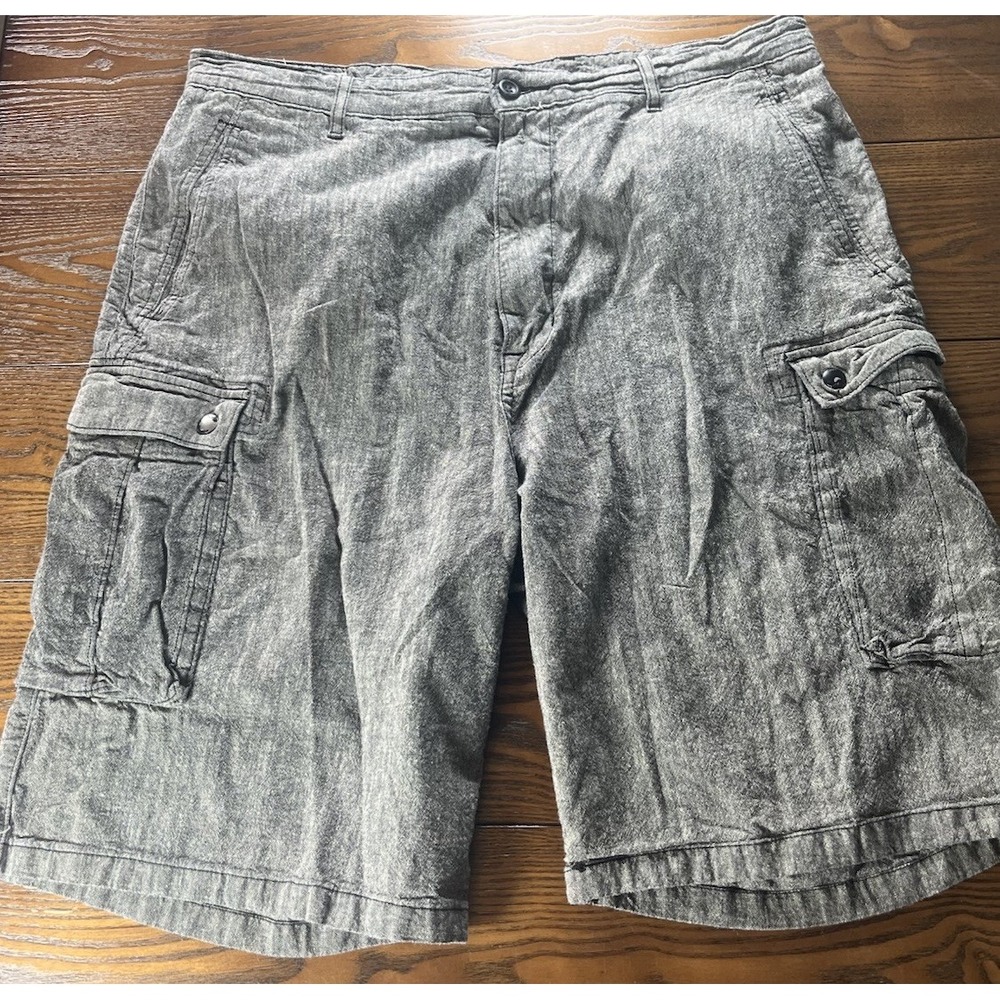 Levi's Carrier Cargo Shorts Men's 38 Gray Ripstop Outdoor Pockets Hiking Casual